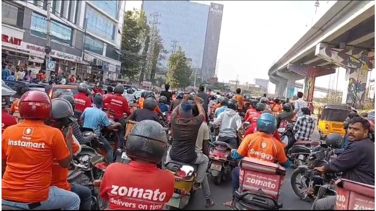 Fast Commerce Employees Strike In opposition to Declining Wages