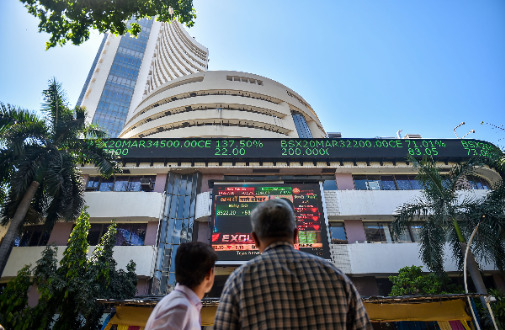 Market Capitalization Loss: Prime 10 Companies Shed Rs 79,129 Cr, Bajaj Finance and ICICI Financial institution Most Affected