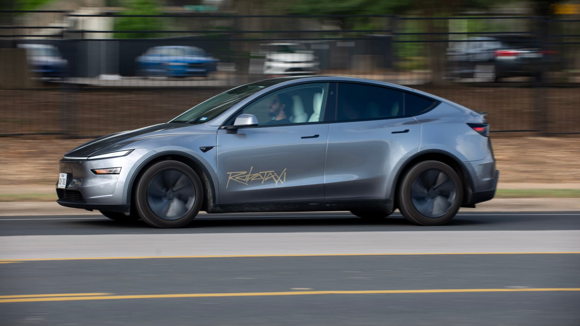 Tesla Conducts Unmanned Driverless Automobile Assessments in Austin