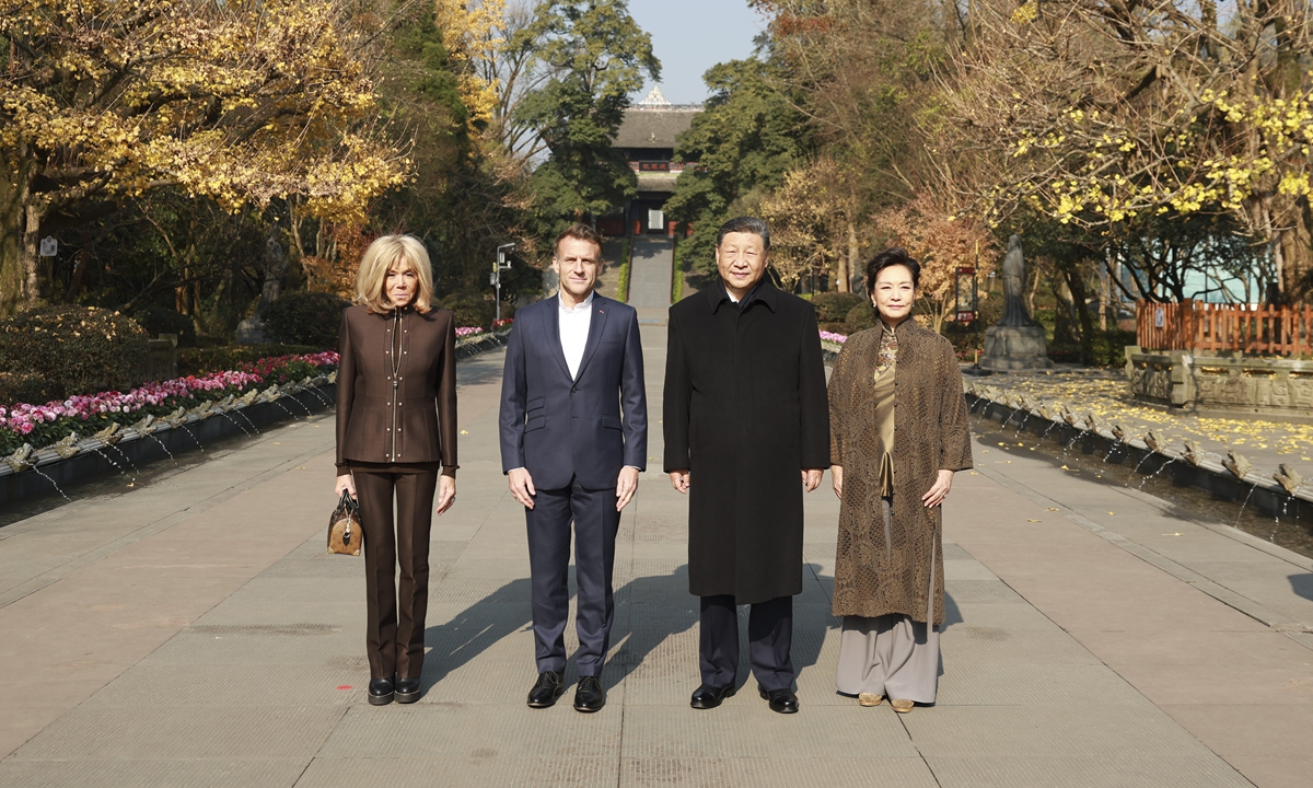 Xi Jinping and Macron Foster Ties During Chengdu Meeting