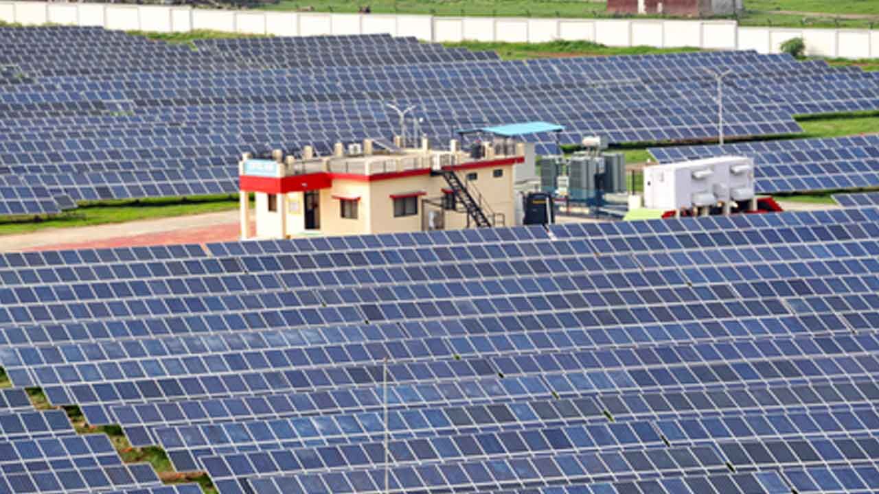 Government Clarifies: No Advisory on Halting New Green Energy Project Financing