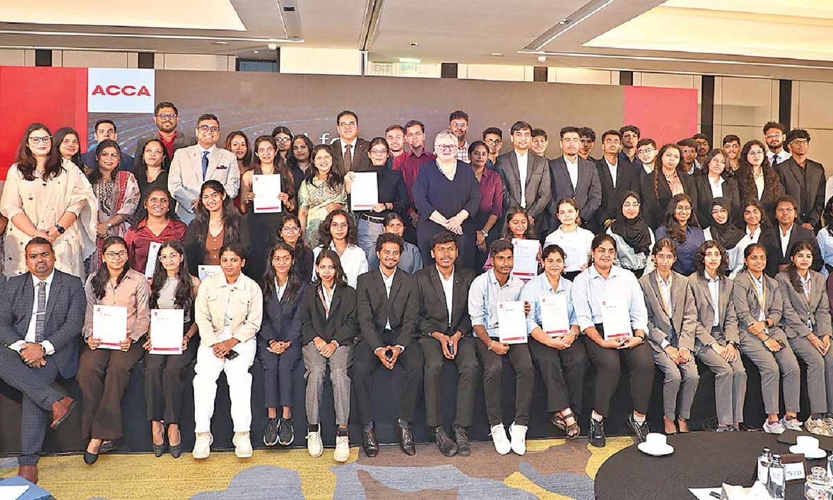 Students Demonstrate Financial Expertise at Case Masters Competition