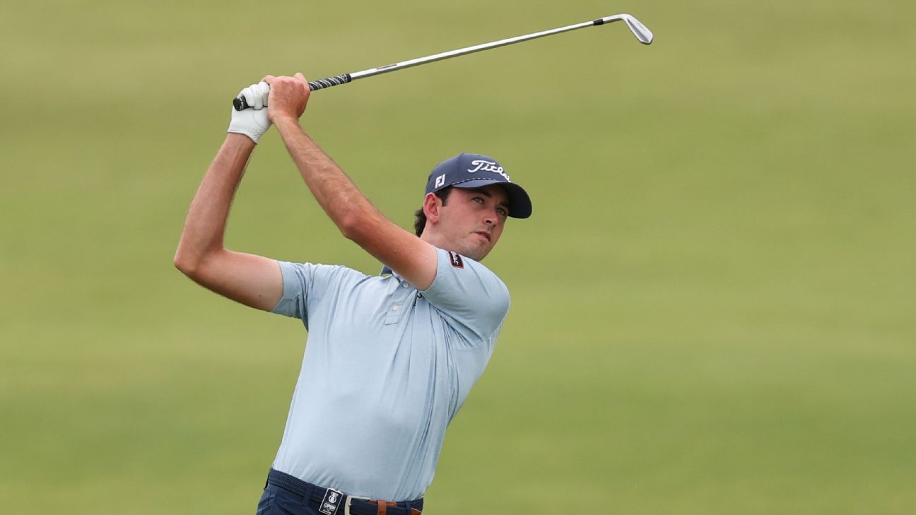 Aussie Stars Shine at Royal Melbourne: Smylie Takes the Lead at Australian Open