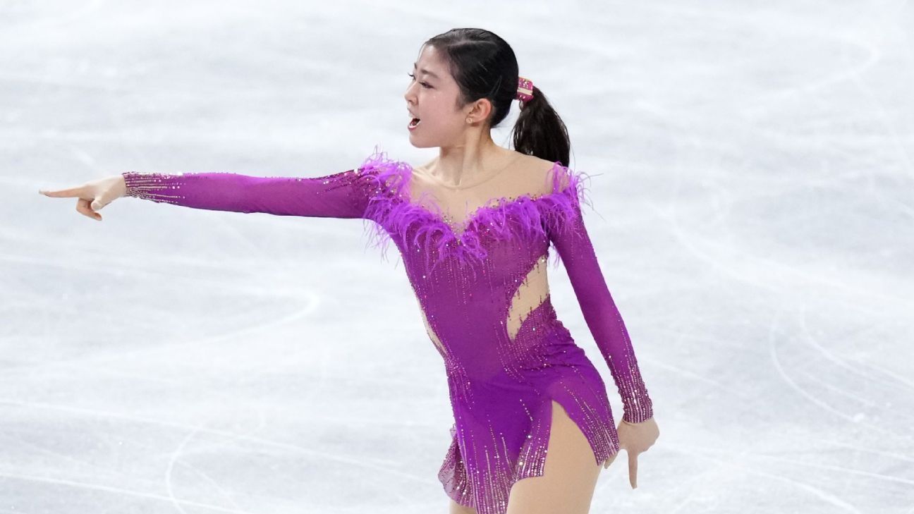 Chiba Surges Ahead as Figure Skating Favorites Stumble at Grand Prix Final