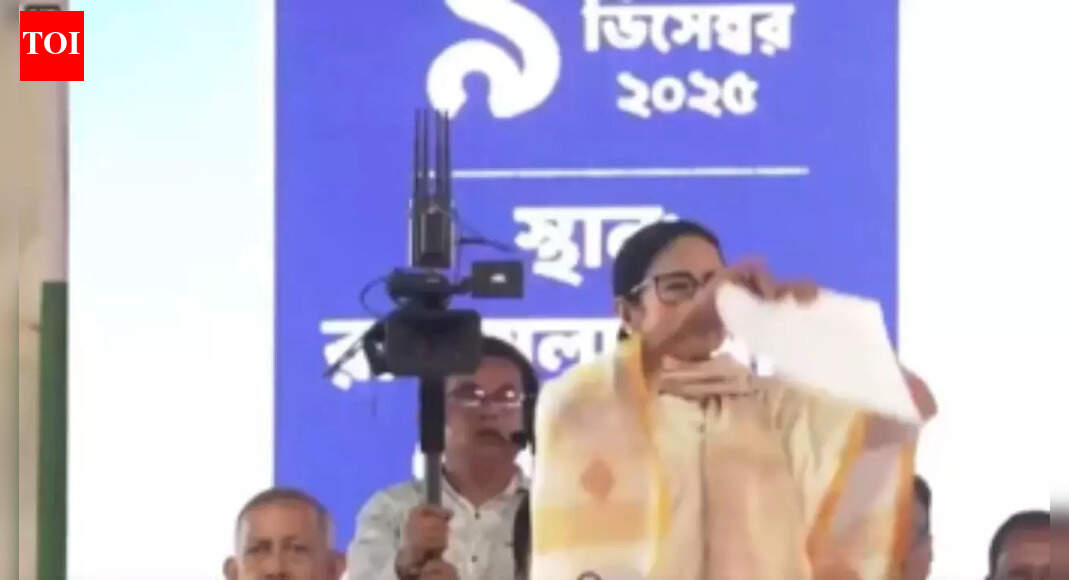 Mamata Banerjee Criticizes Centre’s MGNREGA Cuts as Disrespectful