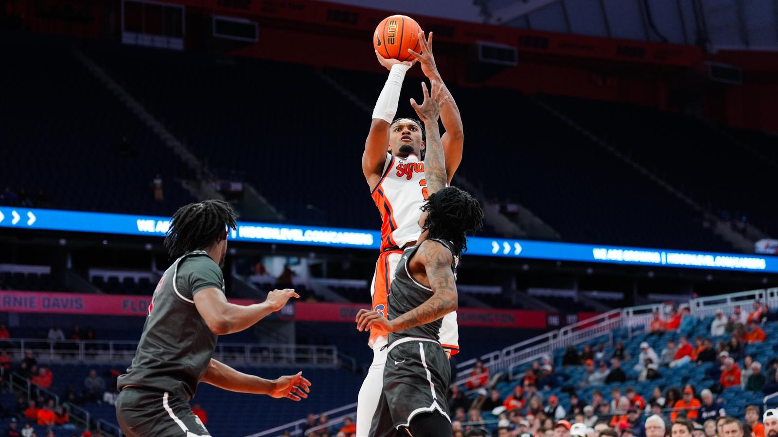 Syracuse Faces Hofstra in Saturday Showdown