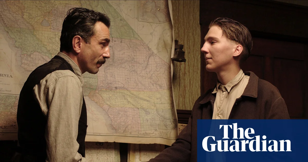 Daniel Day-Lewis Helps Paul Dano Amid Tarantino Controversy