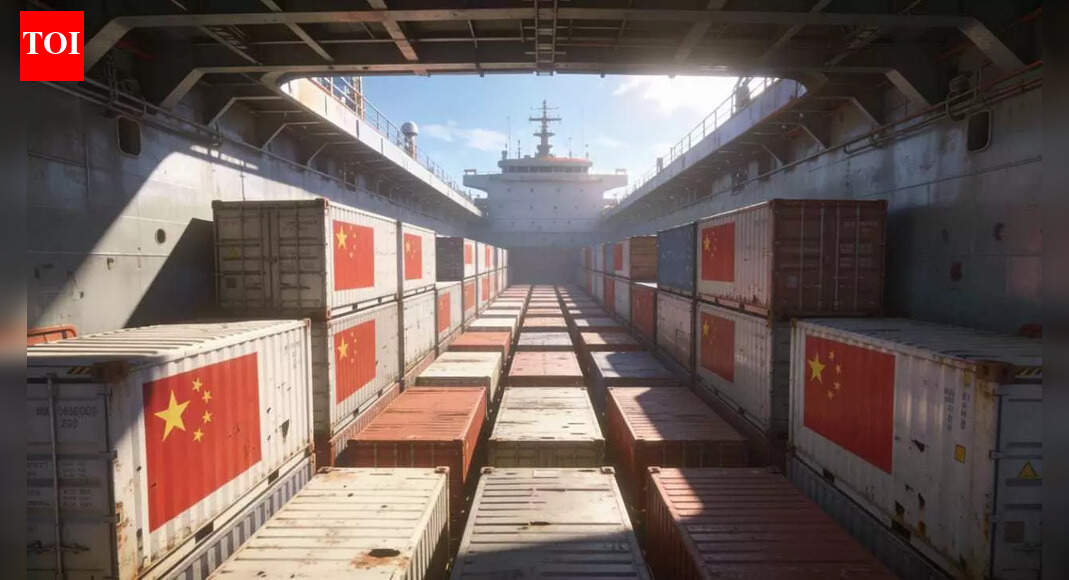 China’s Financial Woes: November Retail Gross sales Hit Three-Yr Low Amidst Manufacturing unit Output Disappointment