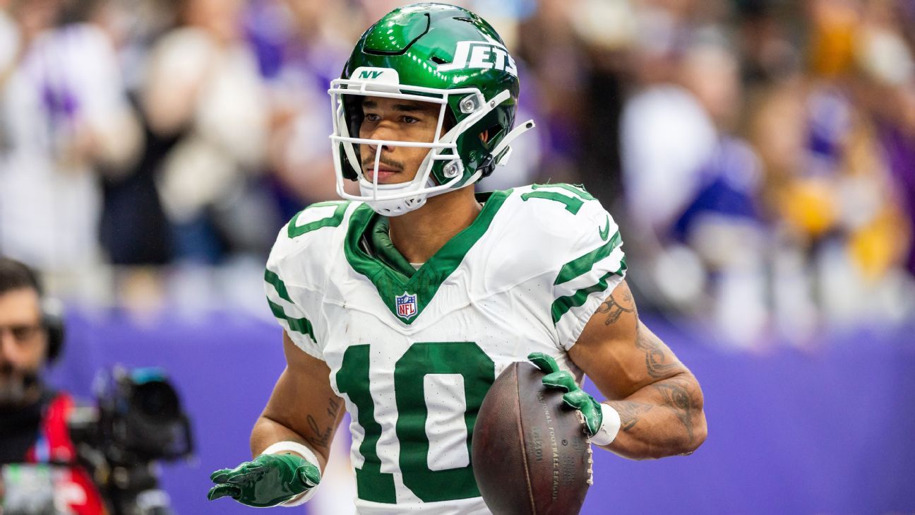 Jets Half Methods with Receiver Allen Lazard After Three Seasons