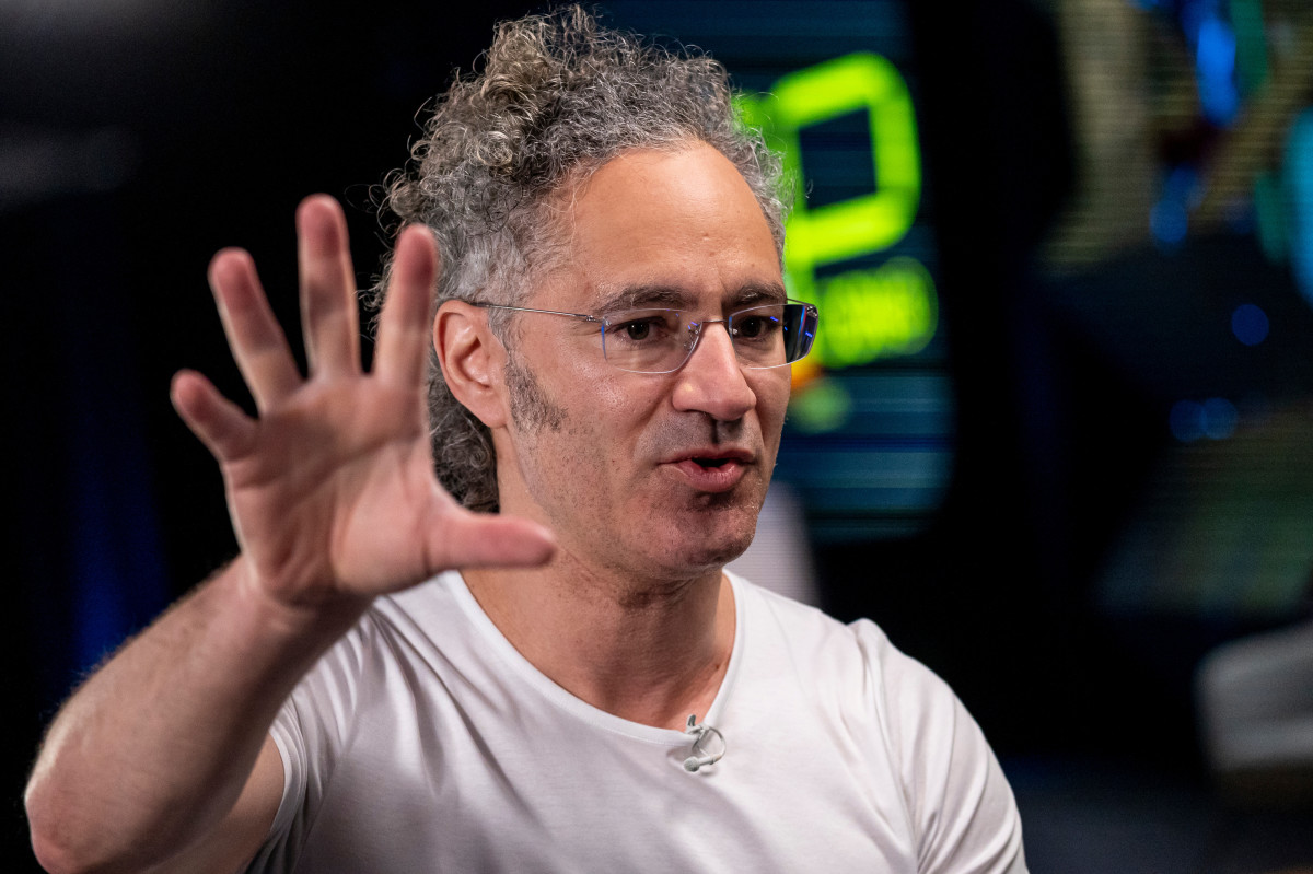 Palantir Achieves Important Contract Win with Far-Reaching Implications
