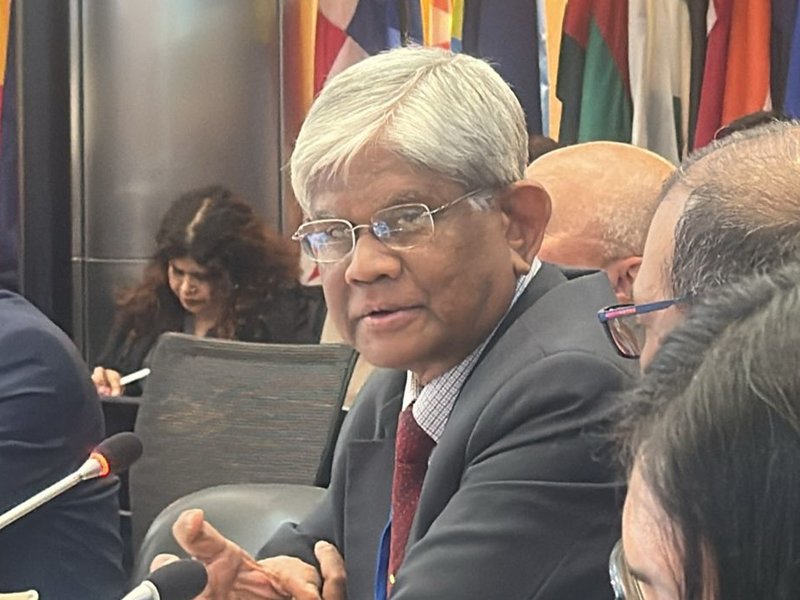 Finance Adviser Caught in Workplace Over Allowance Dispute