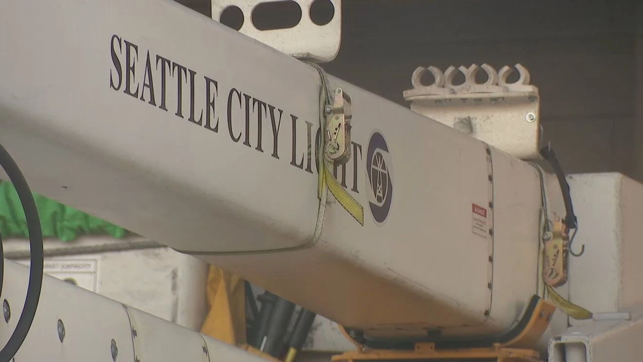 Extreme Winds Trigger Energy Outages Throughout Western Washington Counties