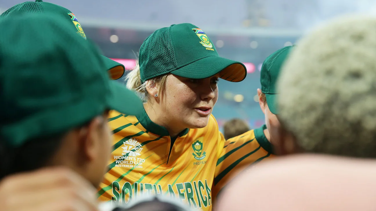 Laura Wolvaardt and Dane van Niekerk Lead a Transformed South African Team Against Ireland