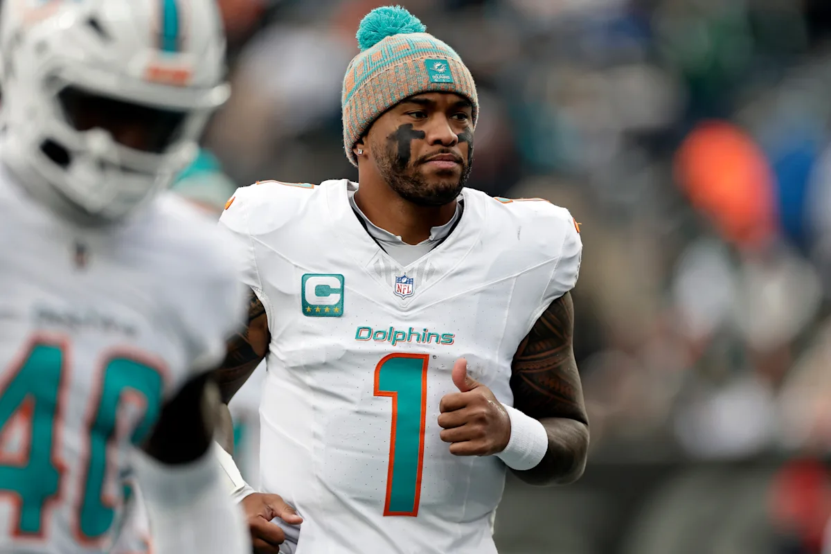 Steelers vs. Dolphins: MNF Betting Preview, Predictions, and Participant Props