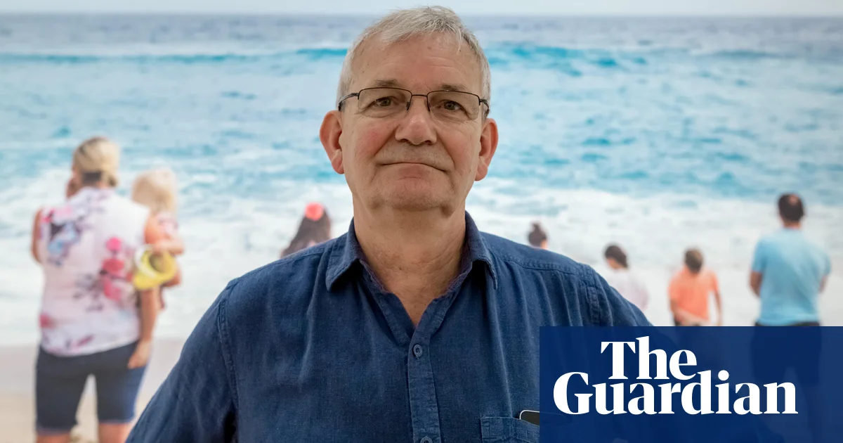 Martin Parr, Celebrated Photographer of British Life, Passes Away at 73