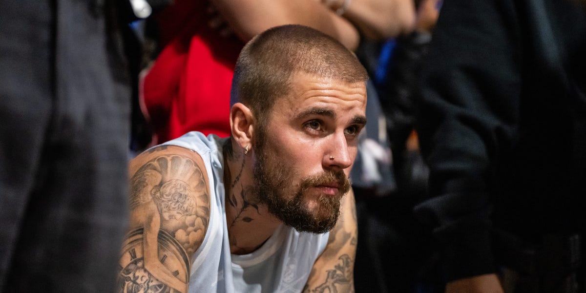 Justin Bieber Criticizes Frustrating iPhone Design Flaw