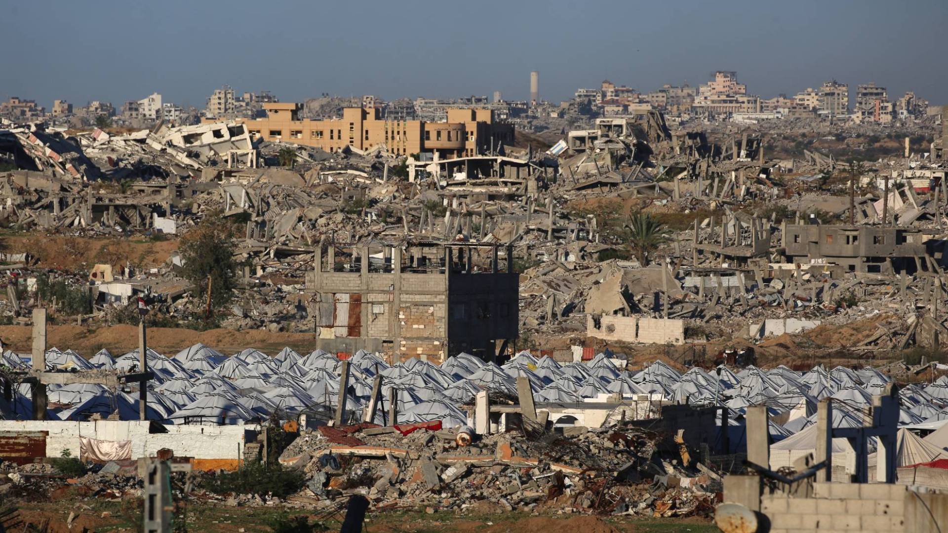 Intensified Israeli Airstrikes Target Southern Gaza