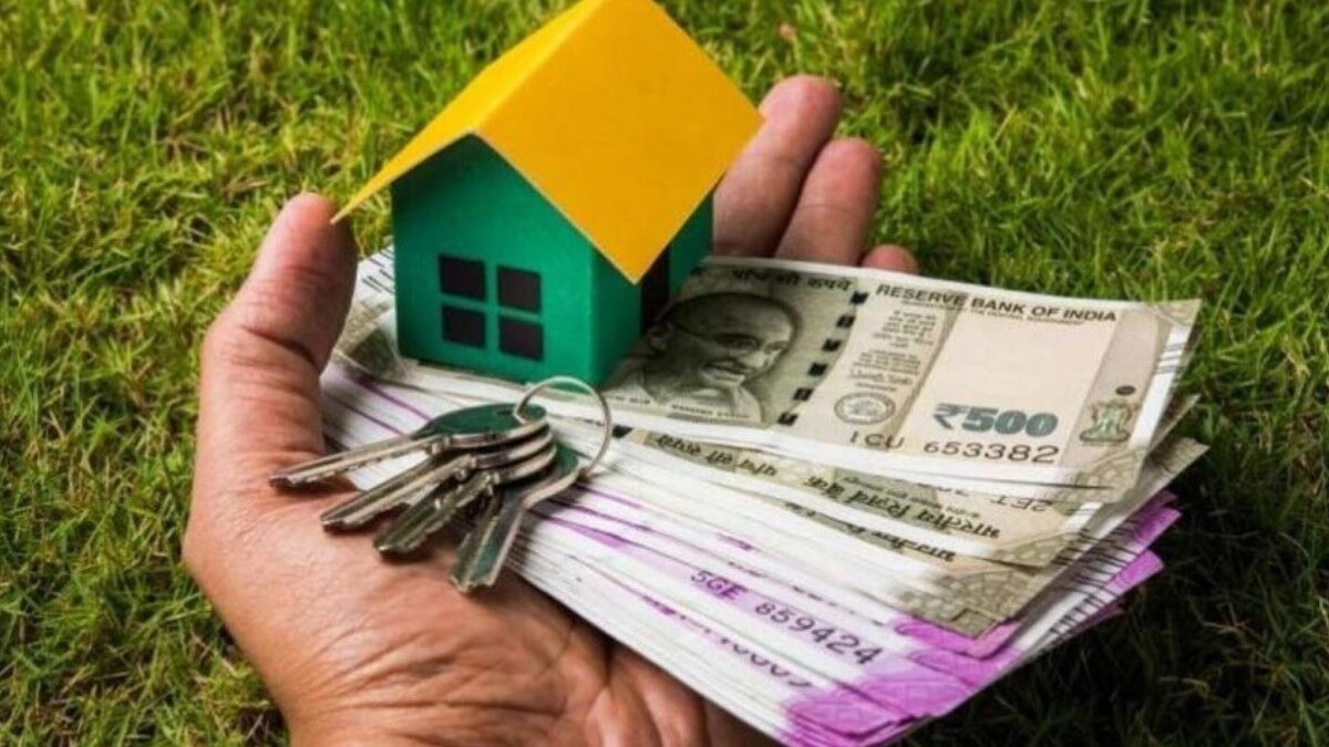 Smart Home Loan Strategy: Save ₹12.18 Lakh with a Small EMI Adjustment