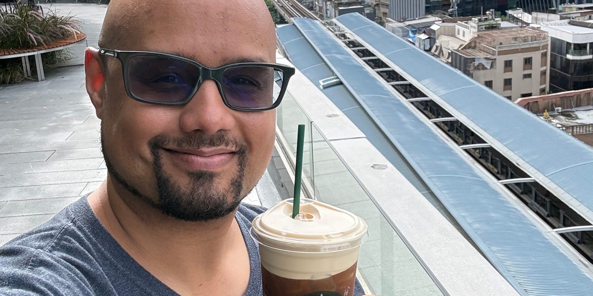 When Success Strains Relationships: Navigating Cash Requests from Mates and Household