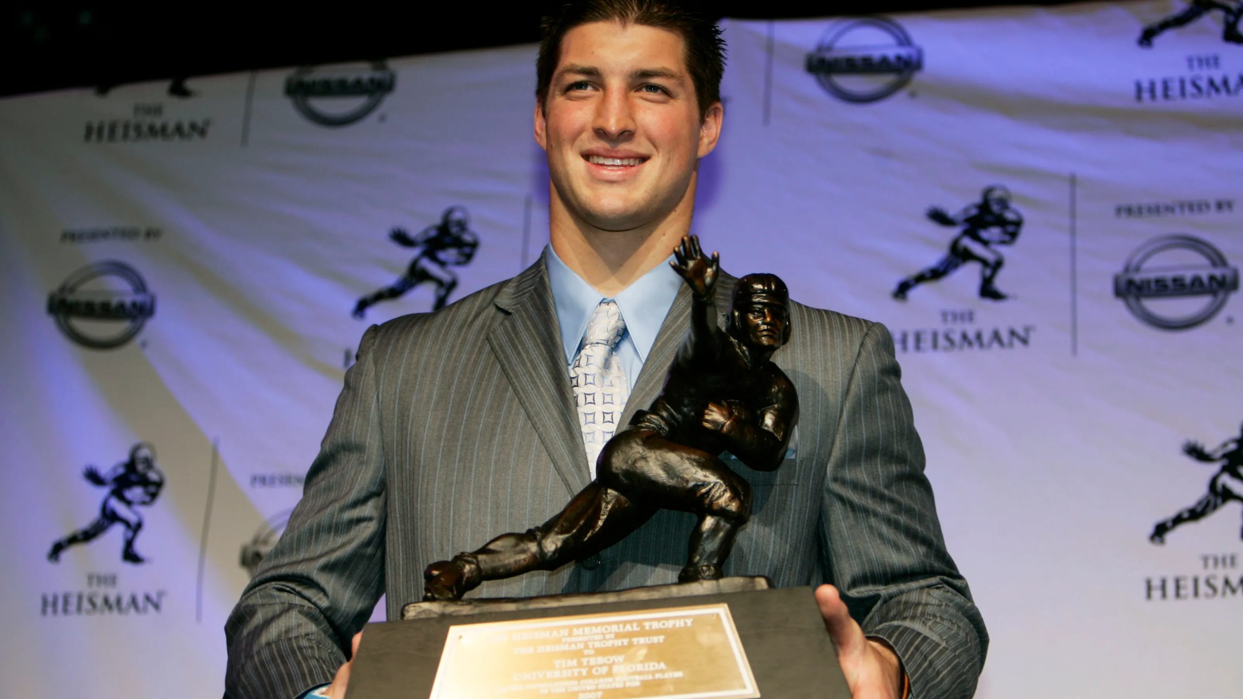 Tim Tebow on the Weight of the Heisman Trophy Expertise
