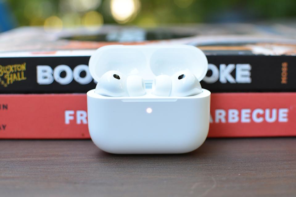 Apple AirPods Pro 3 at Record Low Price