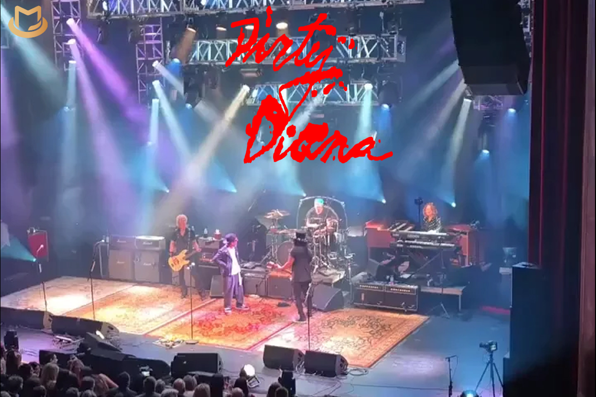 Bruno Mars Joins Rock Legends in a Tribute to Michael Jackson at NYC Gala