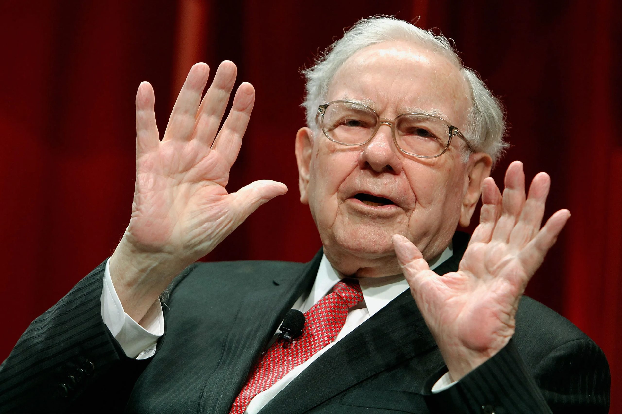 Timeless Monetary Knowledge from Warren Buffett for These Over 50