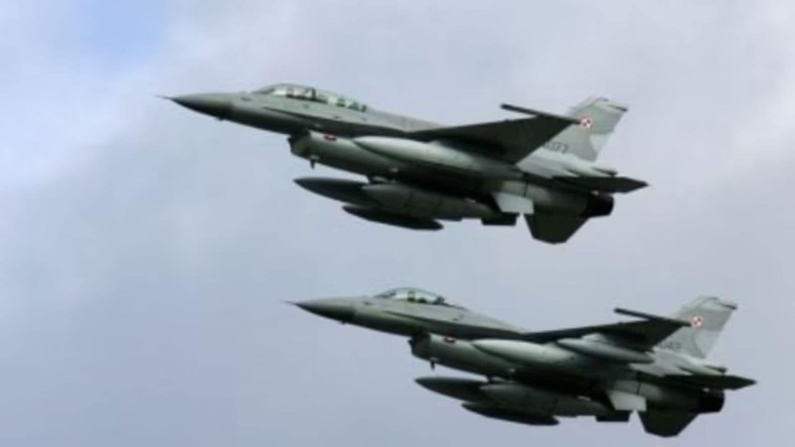 US Greenlights Superior F-16 Help Bundle for Pakistan