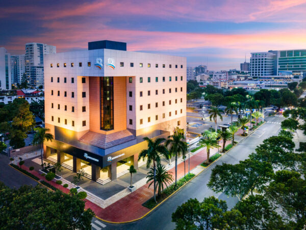 Management Transition at Banreservas