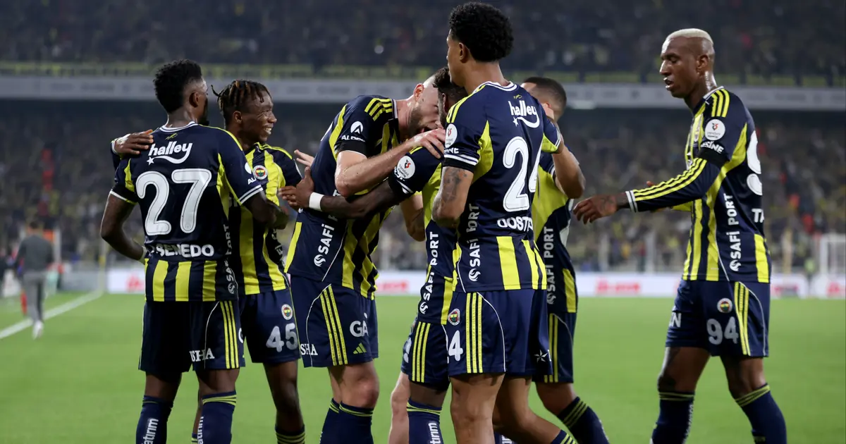 Fenerbahçe’nin İlk 11’leriyle Şampiyonluk Mücadelesi