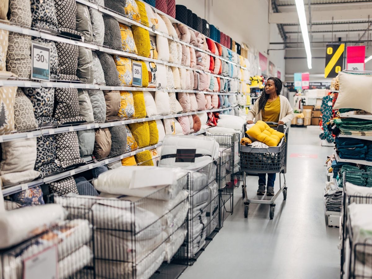 Revolutionizing Retail: How AI is Boosting Shopper Confidence in Furnishings Buying