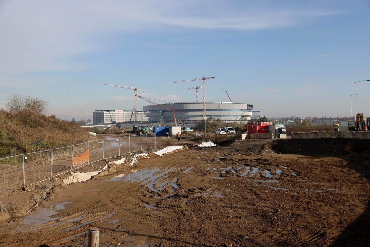 Echoes of Mismanagement: The Olympic Hockey Rink Development Controversy