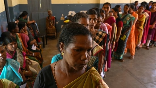 Political Shifts in Kerala: BJP Rises in Thiruvananthapuram Amidst UDF-LDF Conflict in Kozhikode