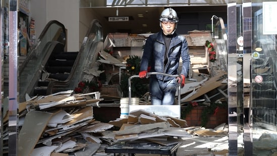 Japan Earthquake: 33 Injured as Megaquake Alert Issued