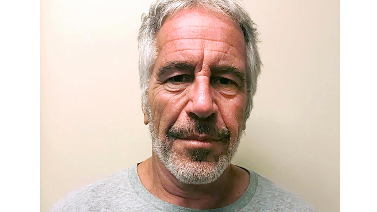 Justice Division Wins Movement to Unseal Epstein’s 2019 Intercourse Trafficking Case Information