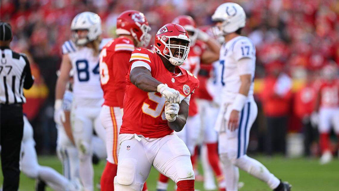 Chiefs Defense Faces Texans in Thrilling Sunday Night Showdown