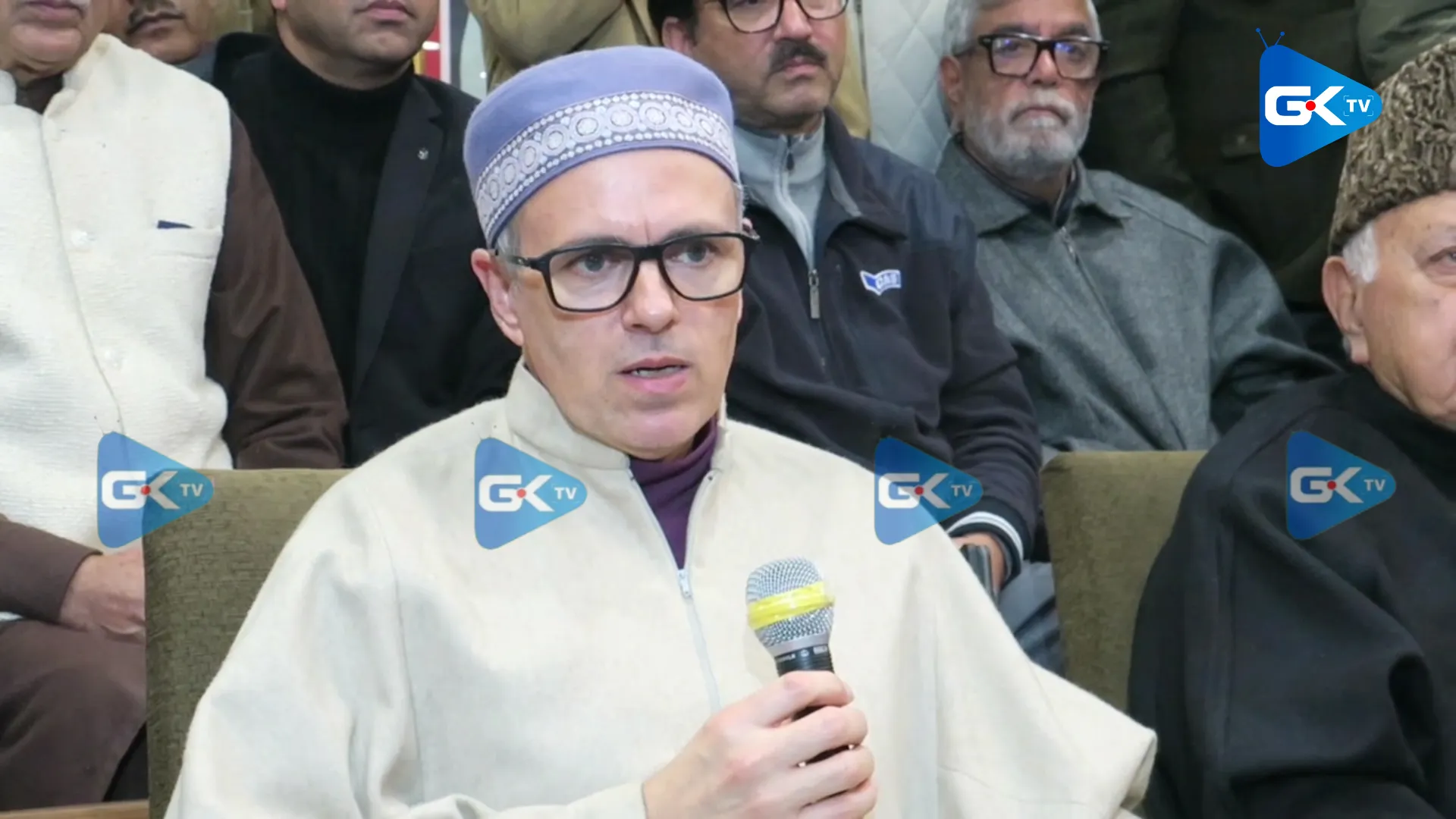 CM Omar Abdullah Decries Unacceptable Political Interference in Establishments