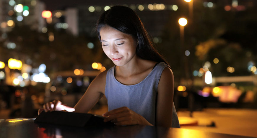 Bridging the Generational and Geographic Divide in AI Adoption: Insights from OECD-Cisco Analysis