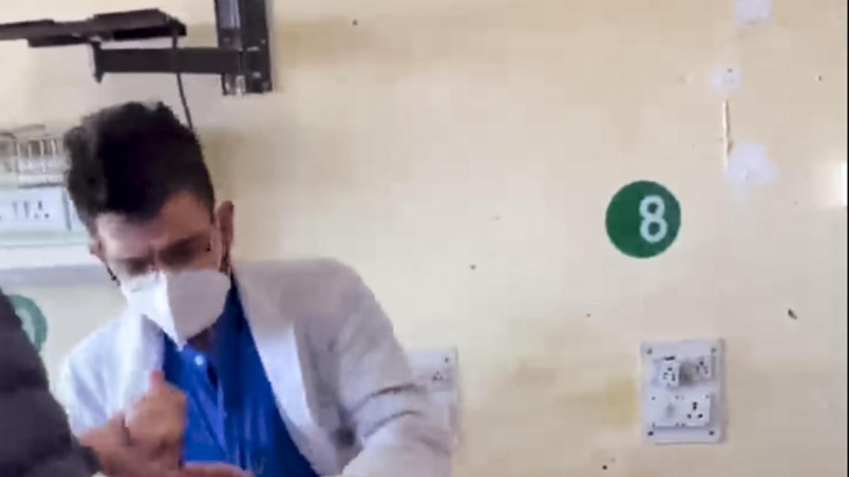 IGMC Shimla Controversy: Physician-Affected person Altercation Results in Termination and Accountability for Each Sides