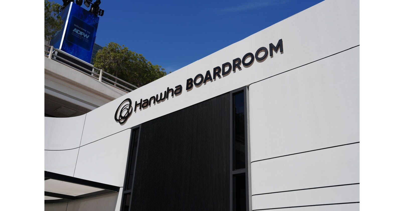 Hanwha Finance Enhances Korea-UAE Ties at ADFW 2025