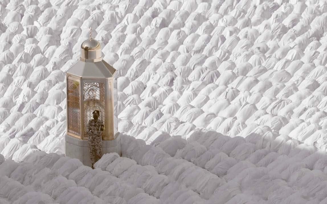 Saudi Arabia Prohibits Photography in Mecca and Medina for Hajj 2026