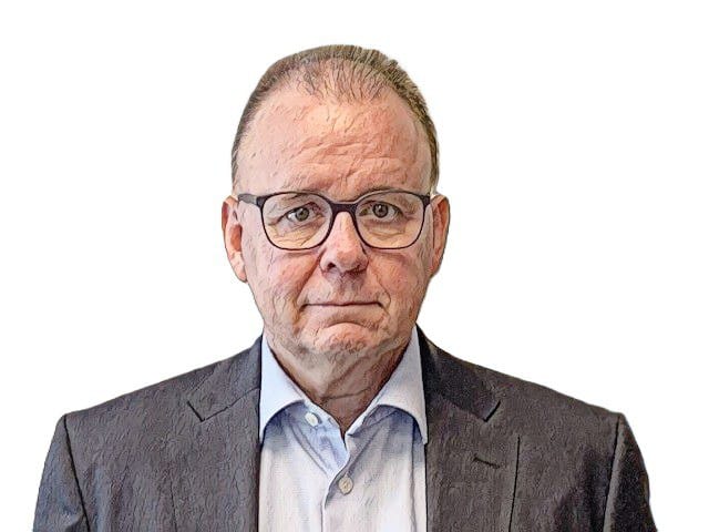 UBS’ Stephan Hug: The Important Position of People in AI Integration