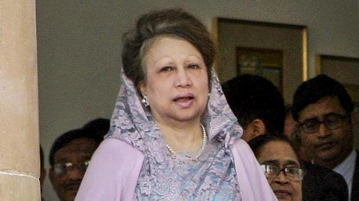 Air Ambulance to Bring Ex-PM Khaleda Zia Back to Dhaka on Tuesday