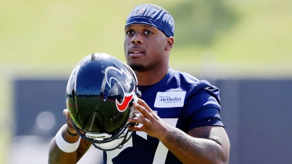 Week 14 Fantasy Football: Injury Updates, Start/Sit Recommendations, Projections, and Weather Insights