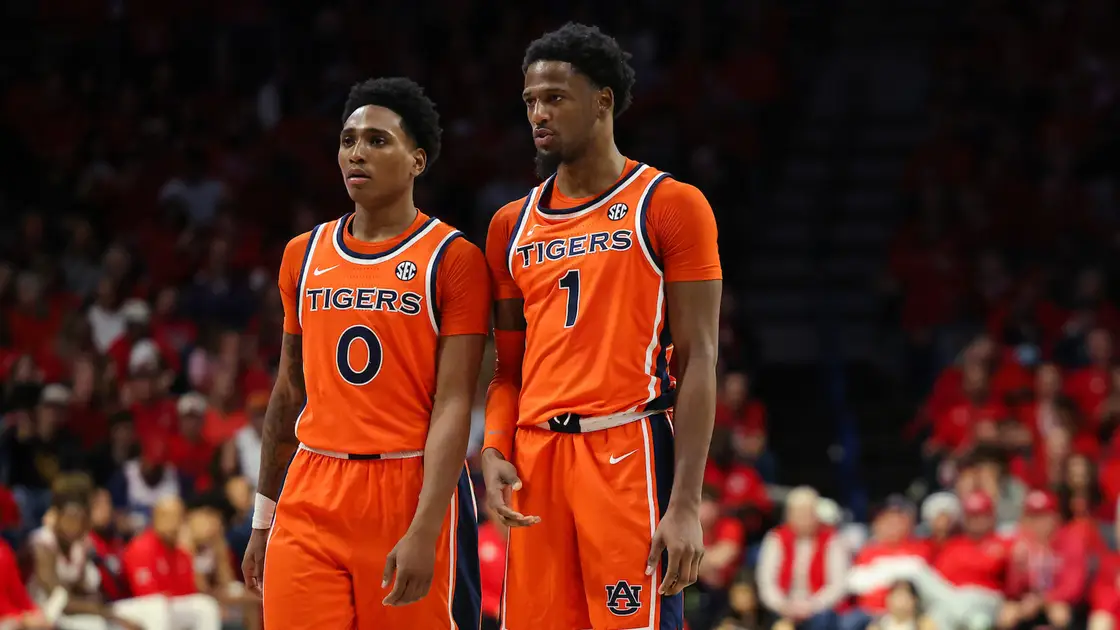 Auburn Tigers Set to Conflict with Chattanooga in Vacation Hoopsgiving Showdown