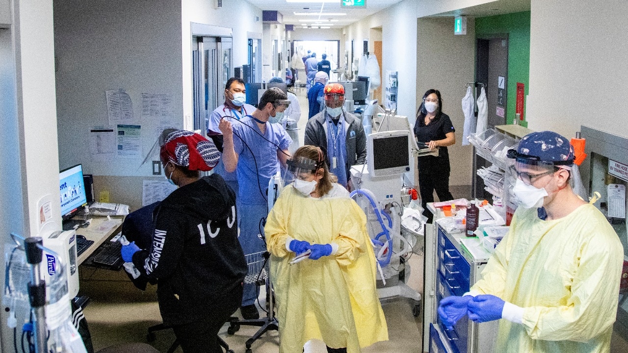 Canada’s Healthcare Disaster: Lengthy Emergency Room Waits Spotlight System Pressure