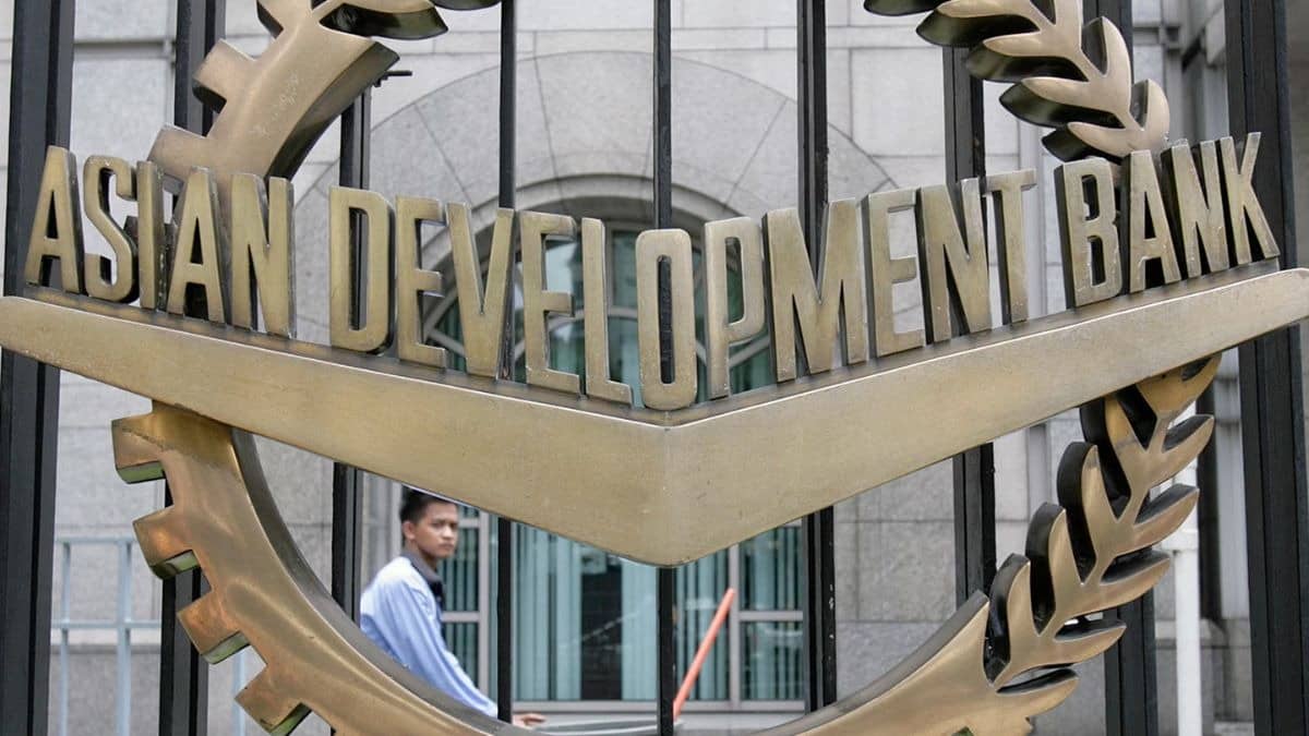 ADB Boosts Girls-Led MSMEs in India with $100M Mortgage to 5-Star Finance