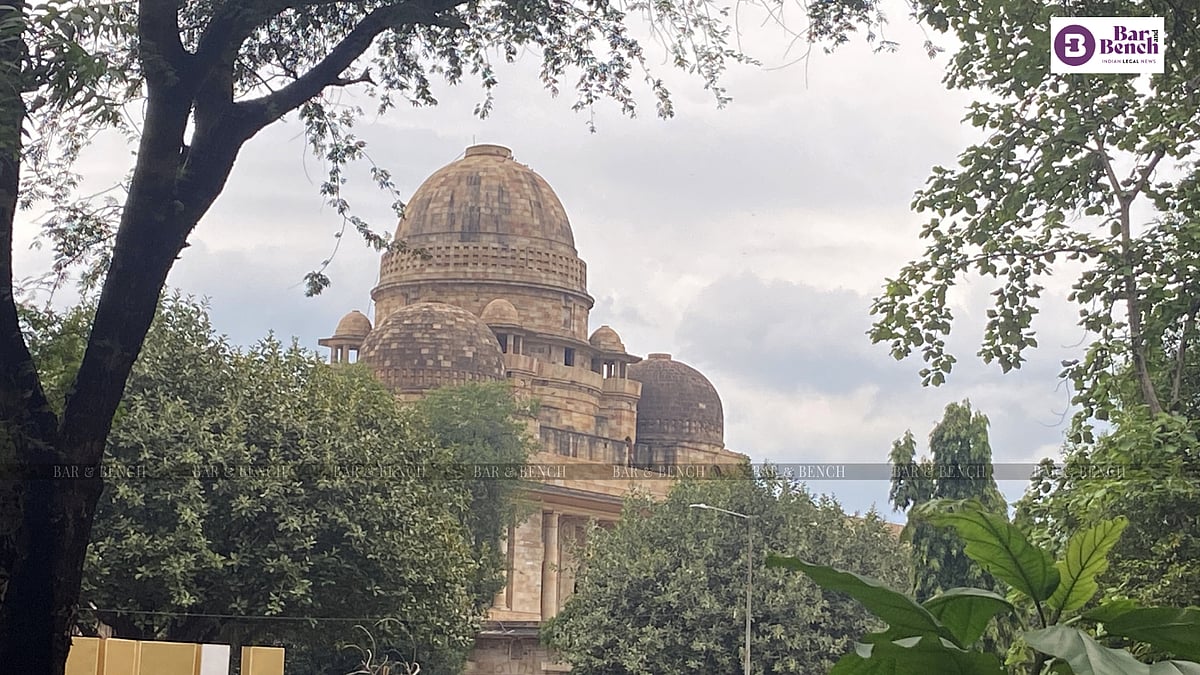 Bombay HC Rules Minor’s Hand-Holding and Monetary Offer Constitute Sexual Assault Under POCSO