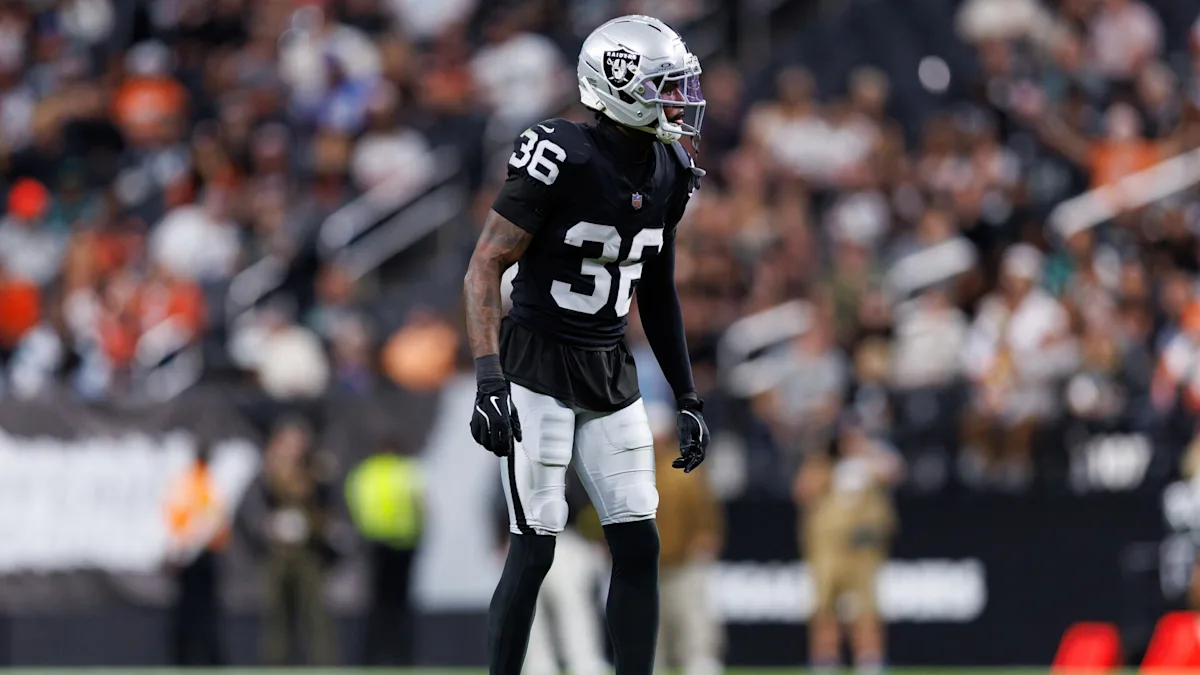 Raiders CB Kyu Blu Kelly Injured as Broncos and Raiders Battle to a 7-7 Tie