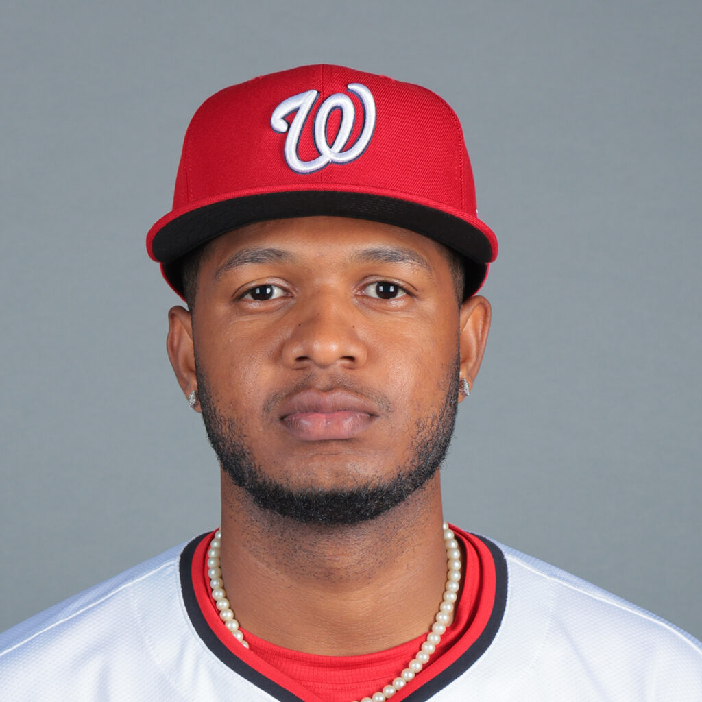 Padres Signal Daison Acosta to MLB Contract